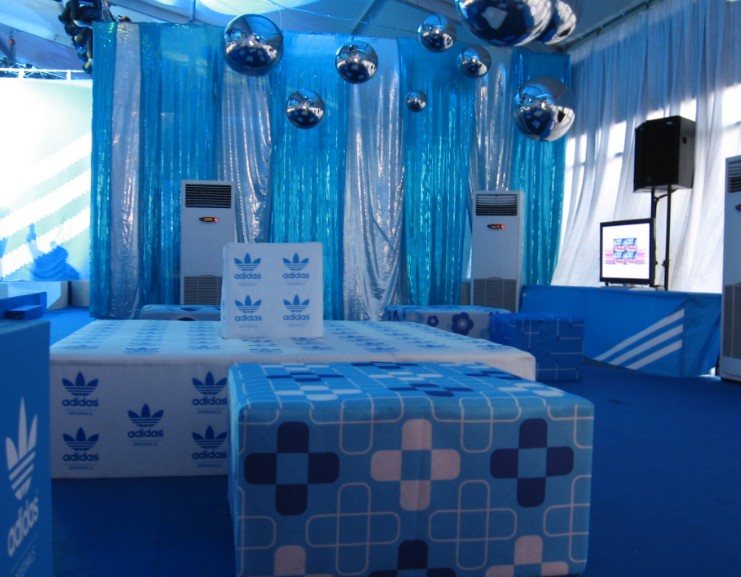 篷房租賃,篷房出租,倉(cāng)儲(chǔ)篷房,婚慶篷房,篷房廠家,篷房